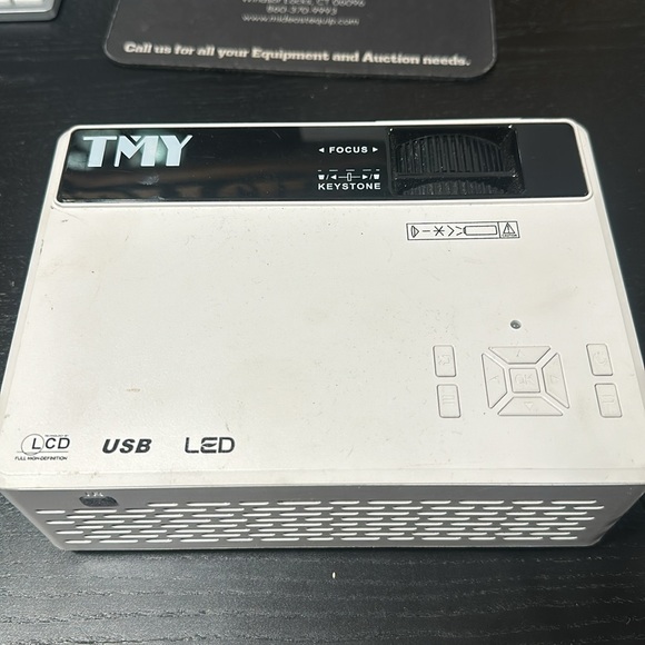 TMY LED USB LCD projector - Picture 3 of 5